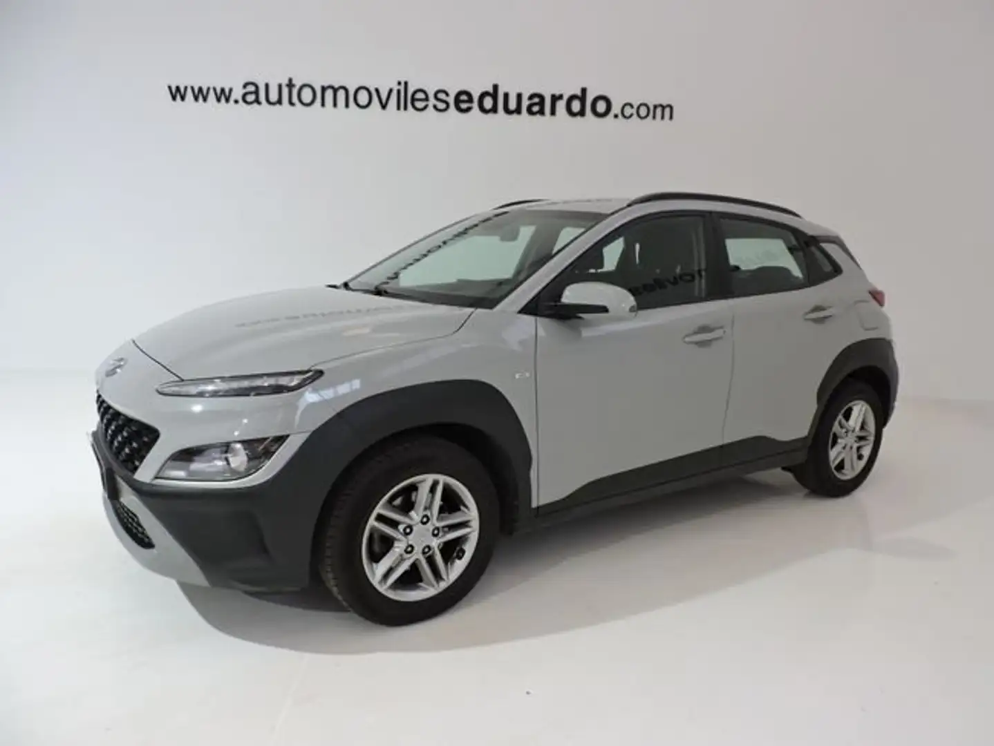 Hyundai KONA 1.0 T-GDI 120 MHEV 48V BUSINESS Gris - 1