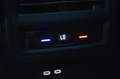 Volkswagen Golf 1.5 eTSI R-Line DSG Led Panorama Virtual Sfeer Cam Zwart - thumbnail 25