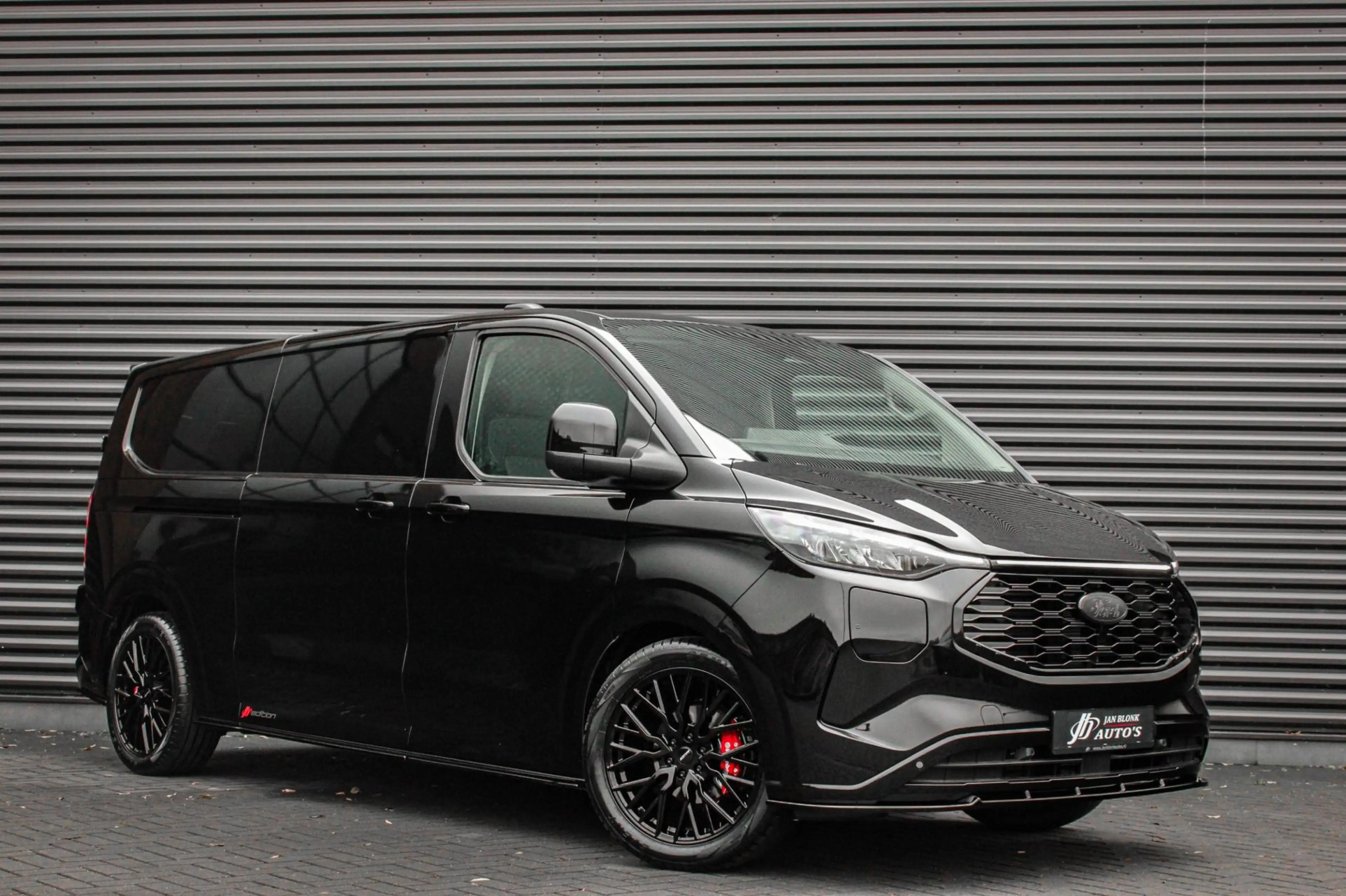 Ford E-Transit Cust. 340 L2H1 Limited 65 kWh 218PK / JB-EDITON / — photo 2