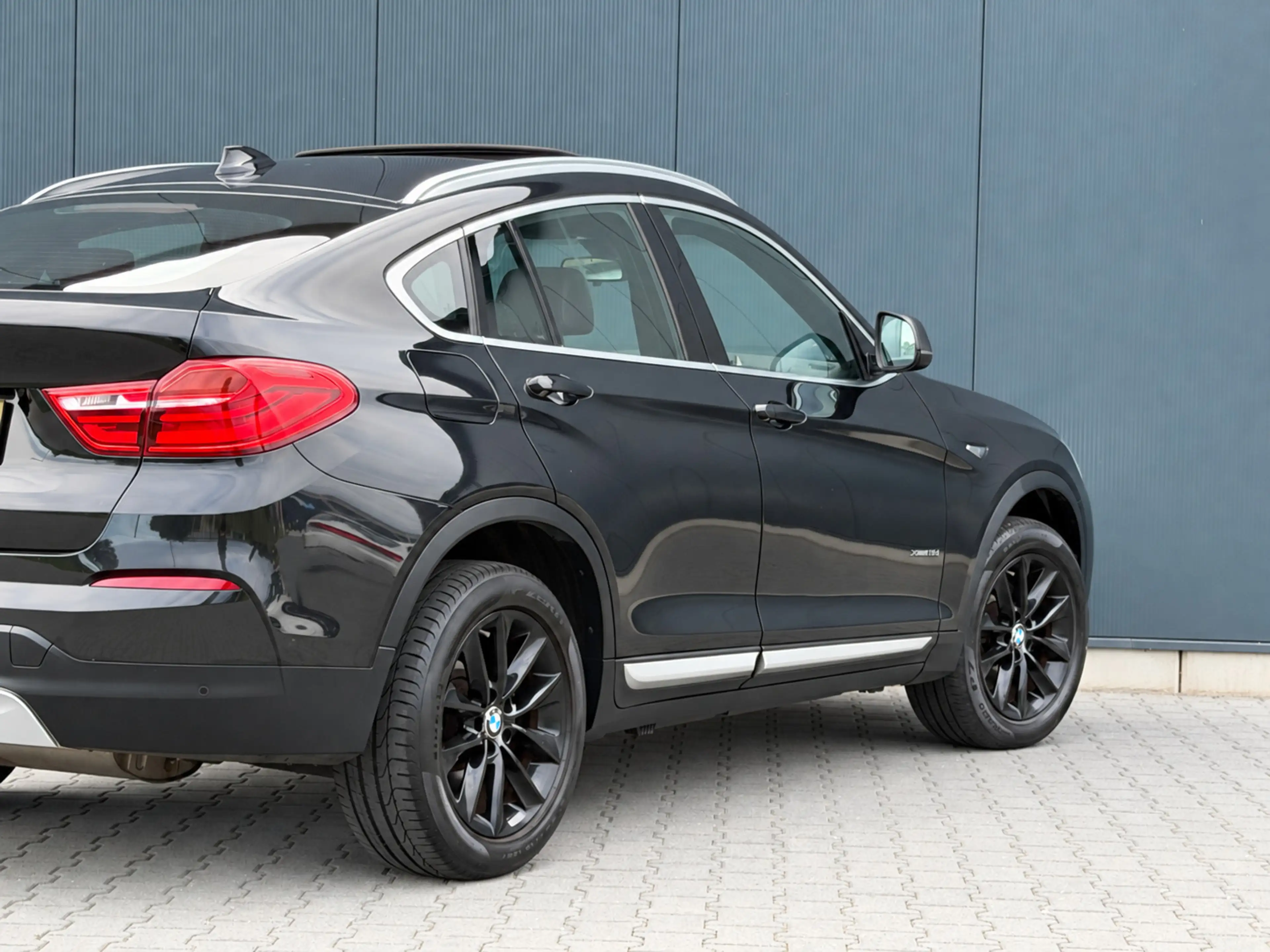 BMW X4 xDrive28I High Executive Schuifdak - X-Line - Lede — photo 5
