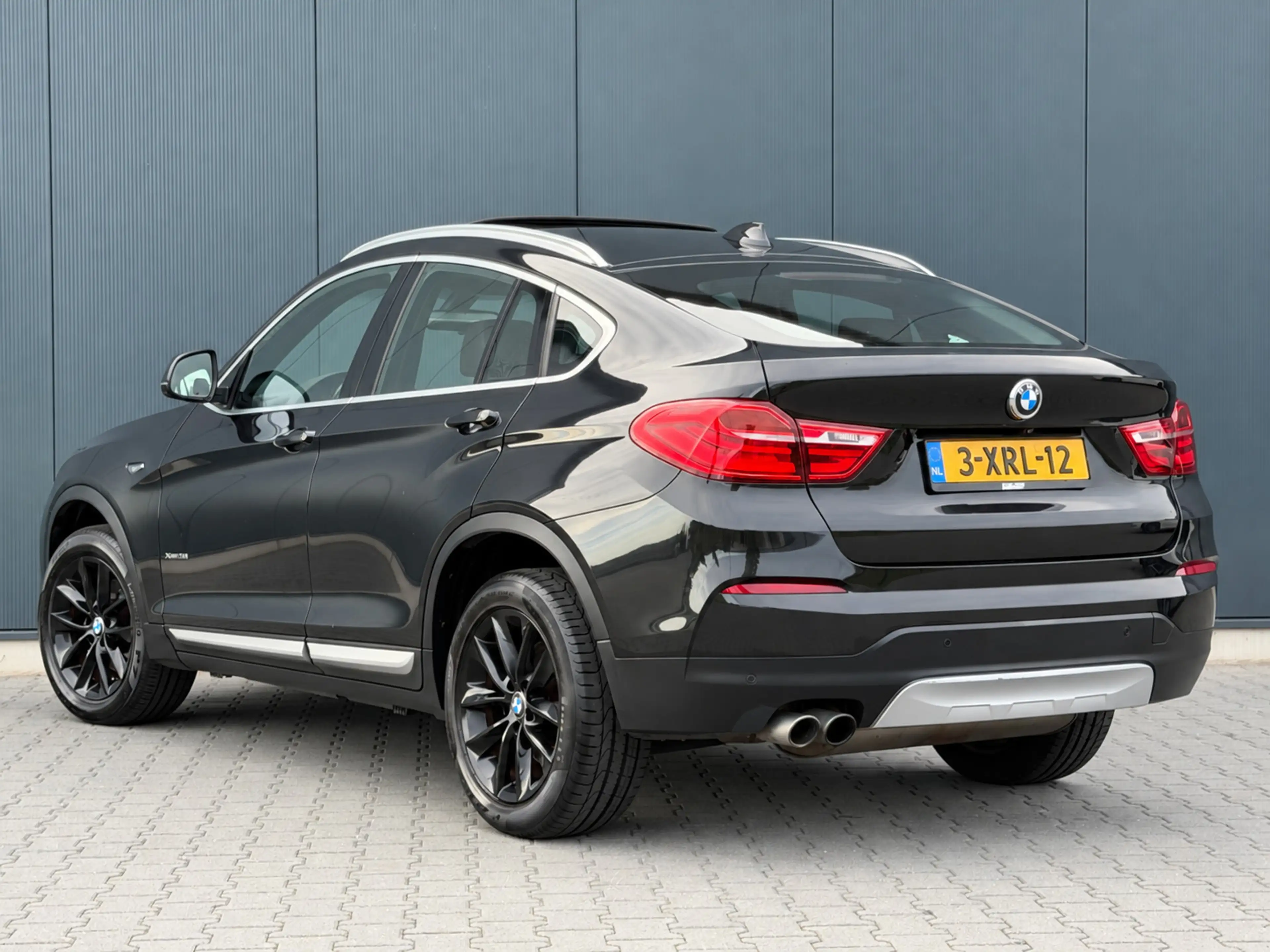 BMW X4 xDrive28I High Executive Schuifdak - X-Line - Lede — photo 3