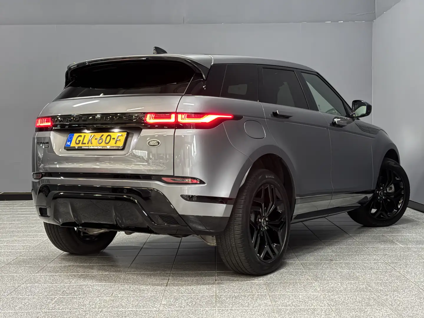 Land Rover Range Rover Evoque 1.5 P300e AWD R-Dynamic HSE Gris - 2