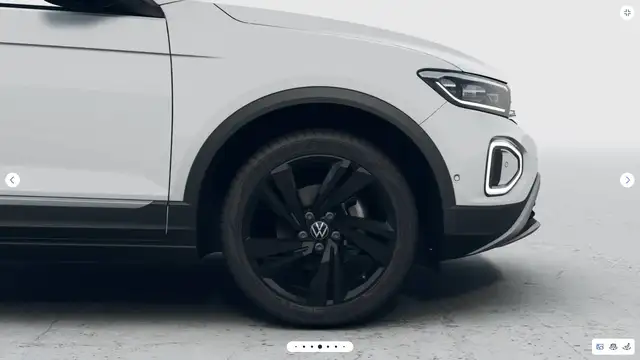 Volkswagen T-Roc view 13