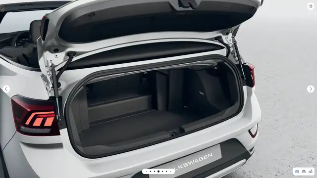 Volkswagen T-Roc view 15