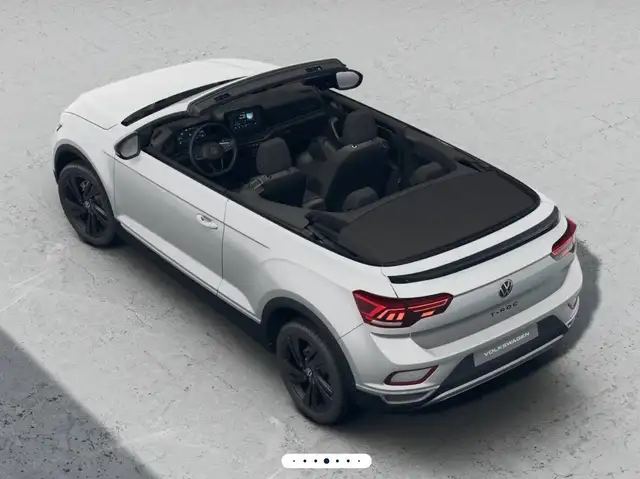 Volkswagen T-Roc view 14