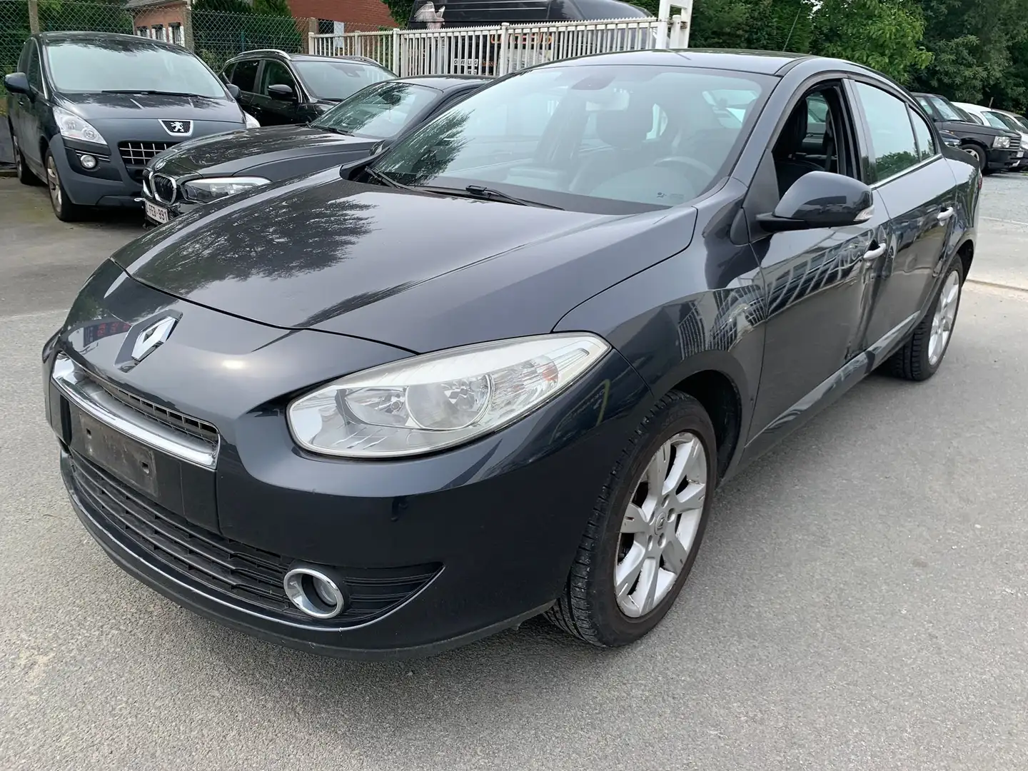 Renault Fluence 1.6i Dynamique Gris - 2