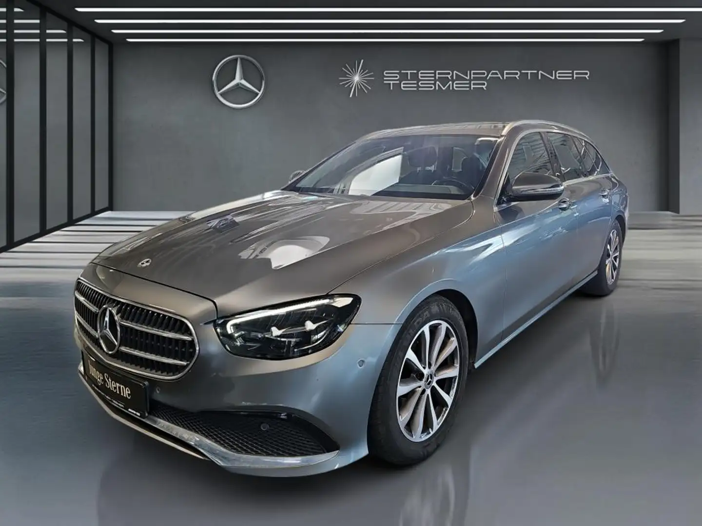 Mercedes-Benz E 200 d T AVANTGARDE+WIDE+LED+TOTW+KAMERA+AHK Gris - 2