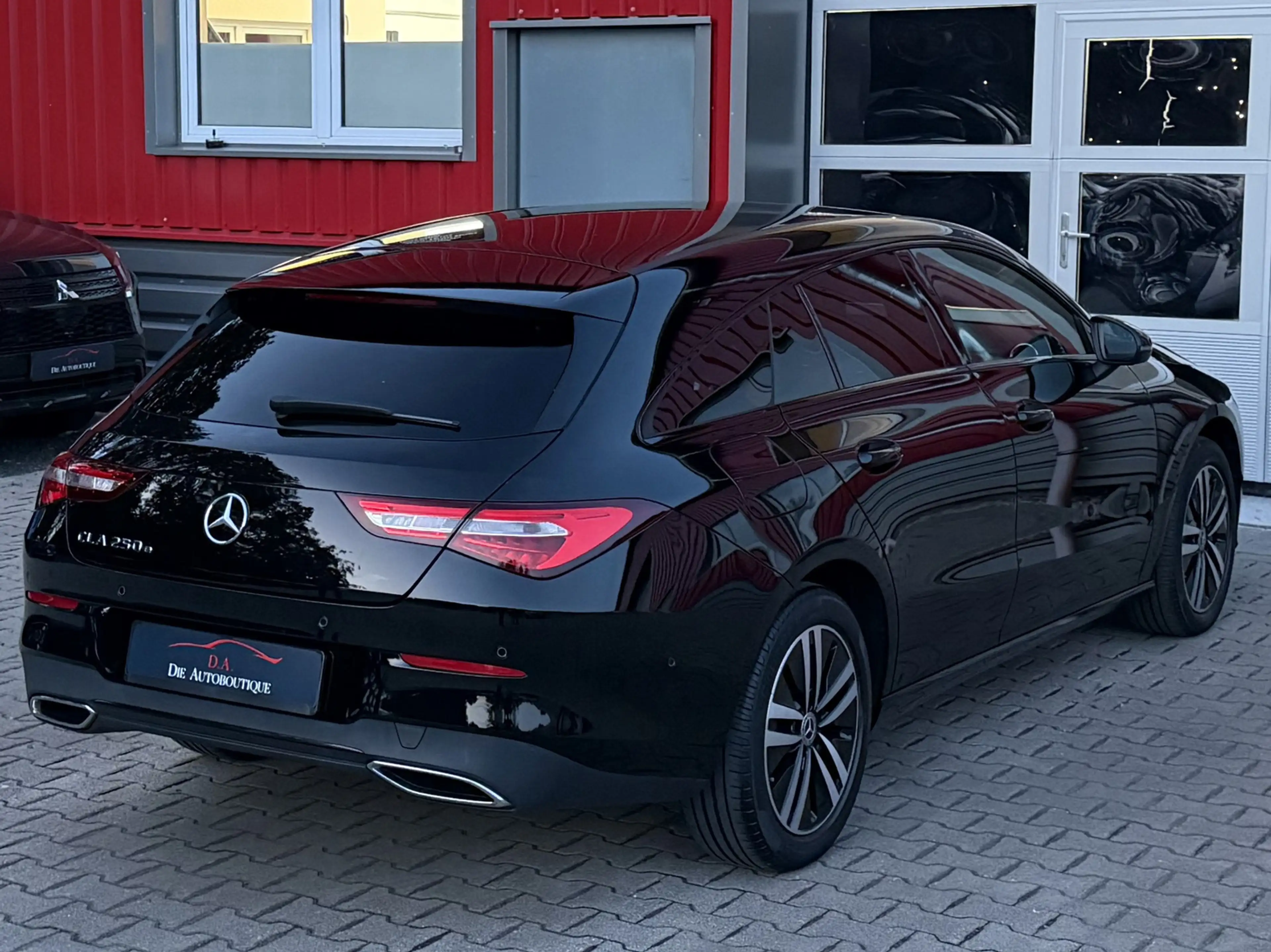 Mercedes-Benz CLA 250 Shooting Brake e"Night-Paket"1.Hand"SZH" — photo 10