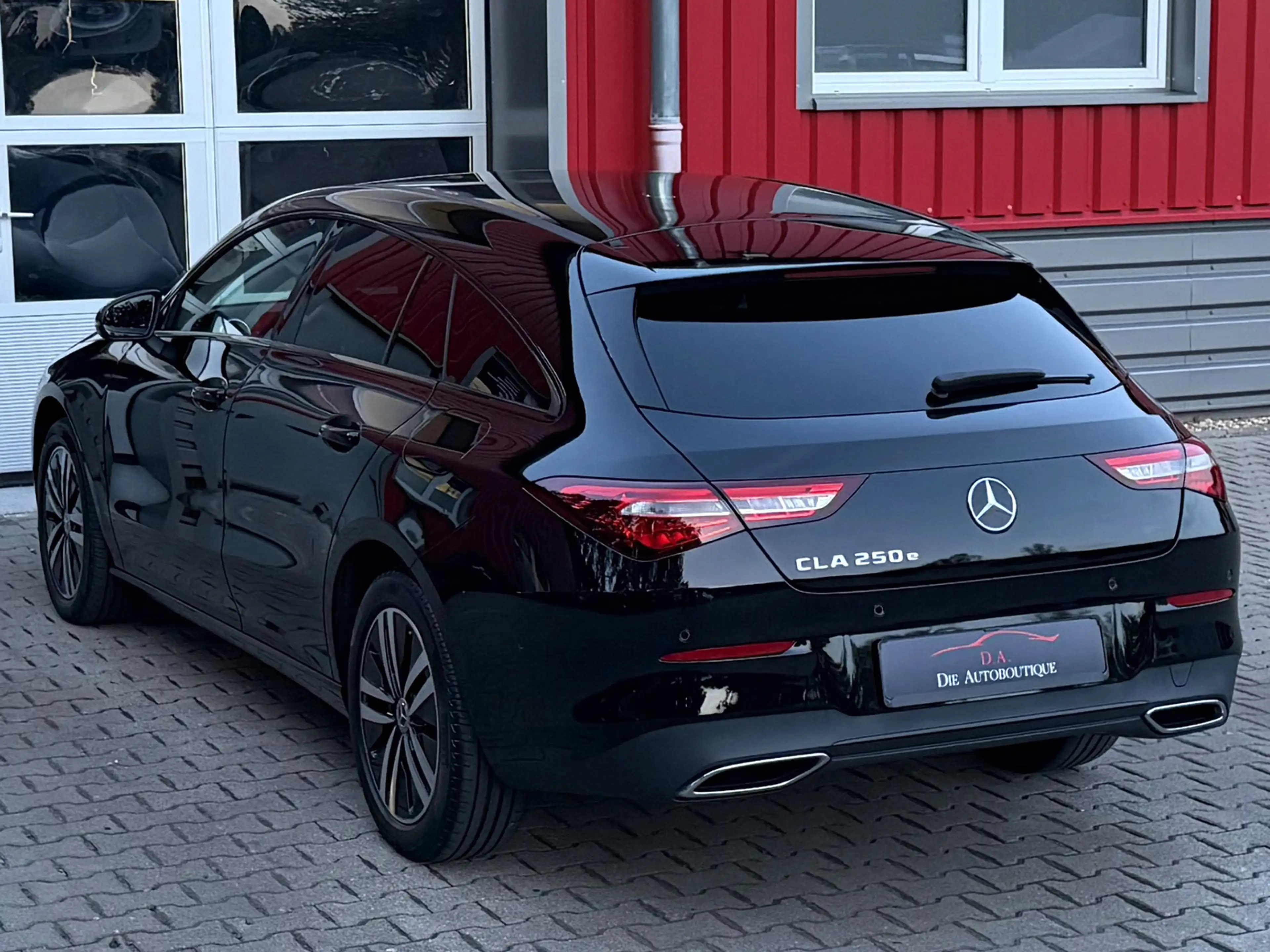 Mercedes-Benz CLA 250 Shooting Brake e"Night-Paket"1.Hand"SZH" — photo 13