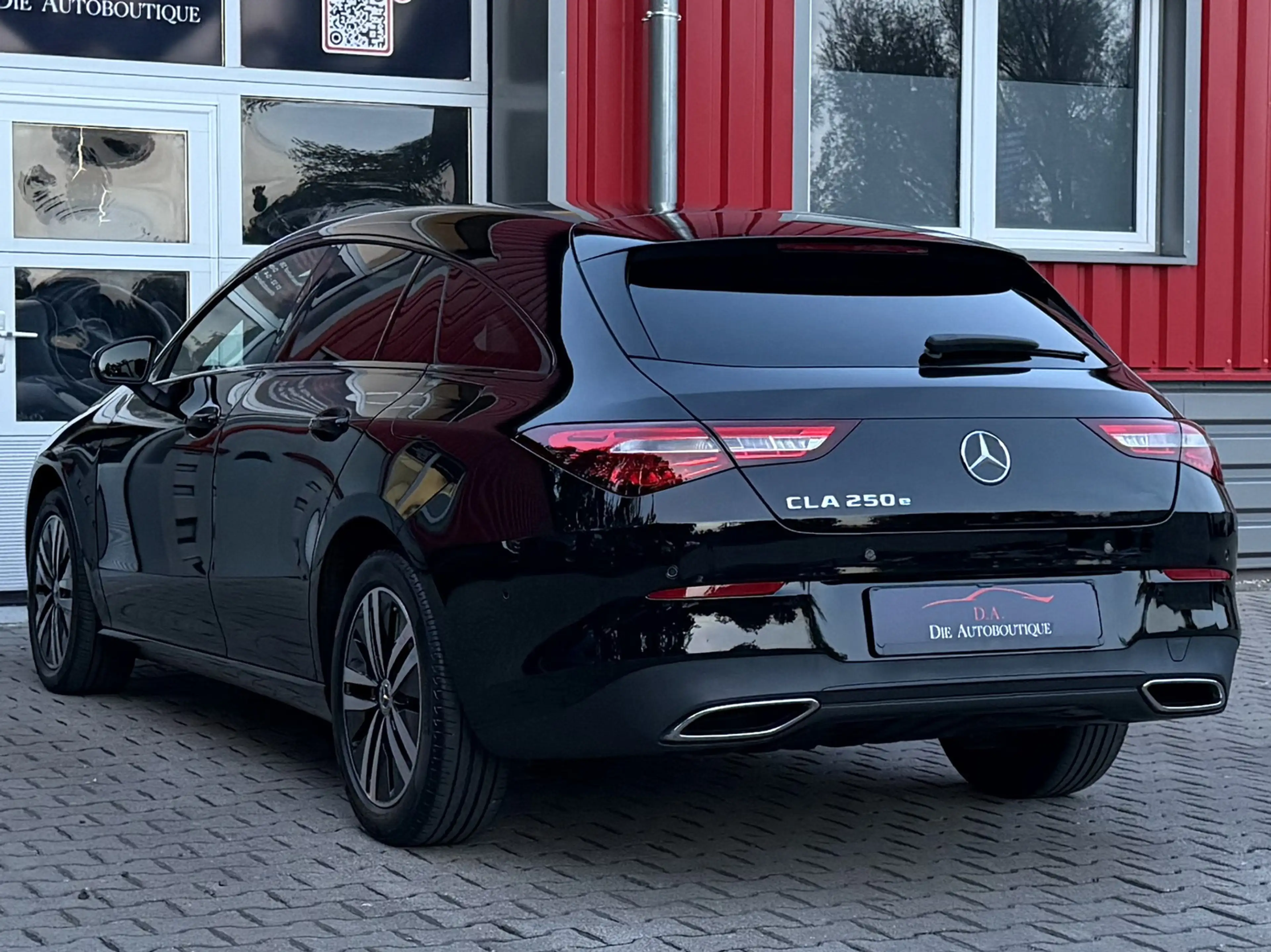 Mercedes-Benz CLA 250 Shooting Brake e"Night-Paket"1.Hand"SZH" — photo 12