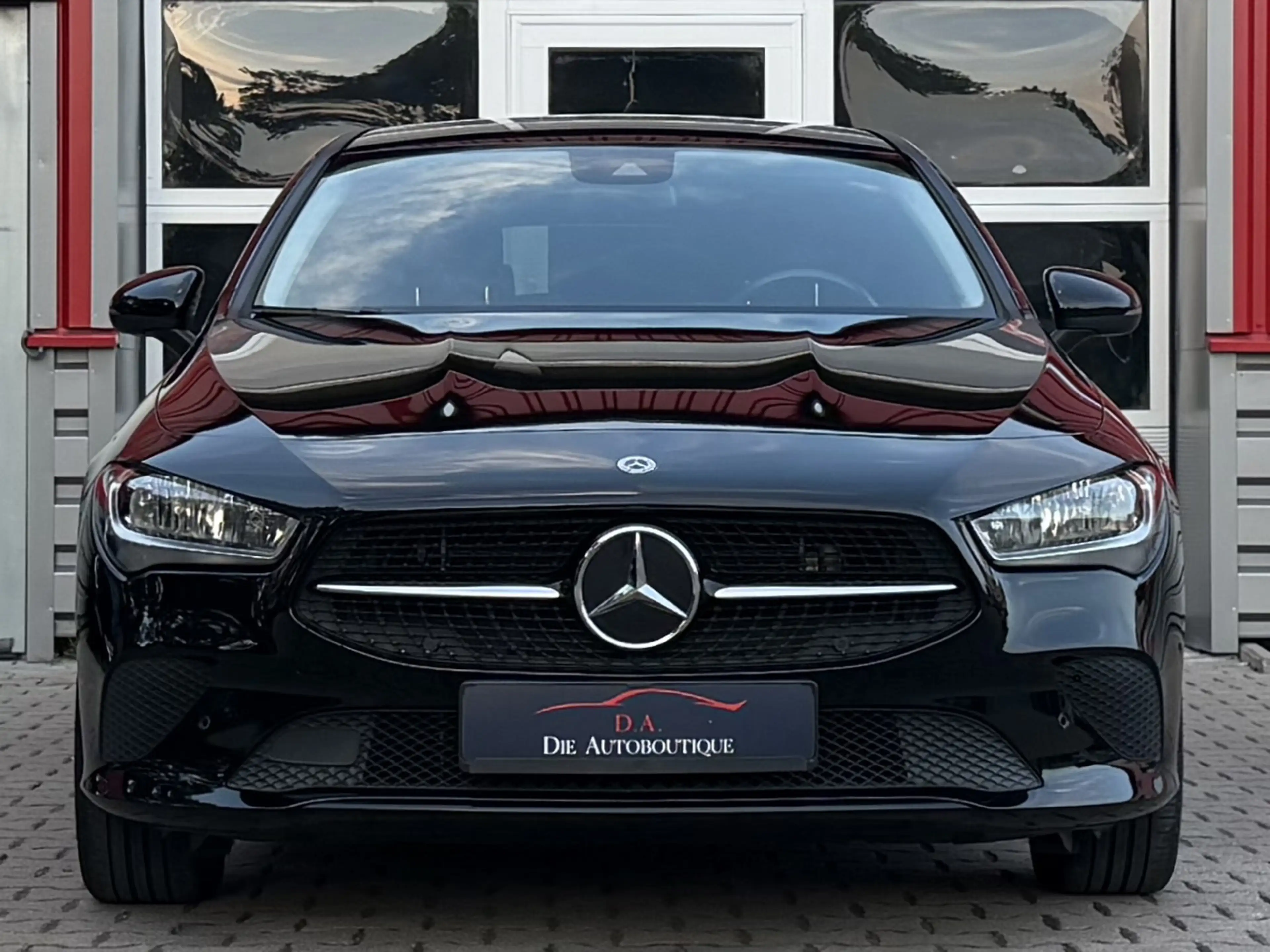 Mercedes-Benz CLA 250 Shooting Brake e"Night-Paket"1.Hand"SZH" — photo 3