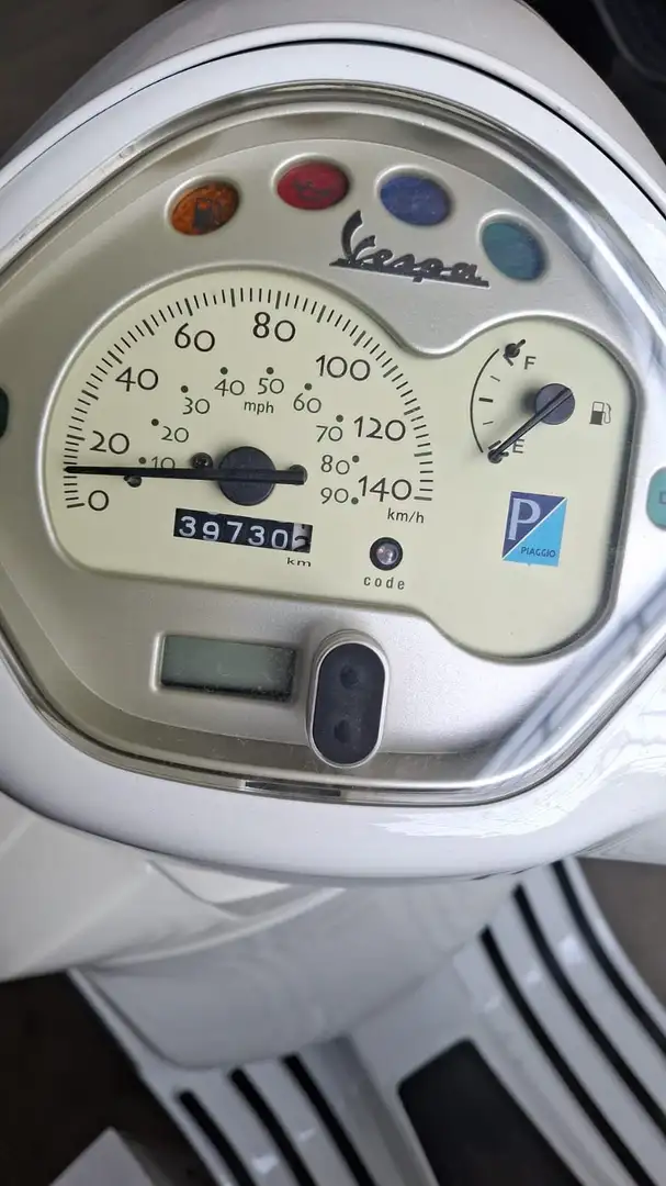 Vespa LX 125 Weiß - 2