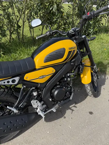 Yamaha XSR 125 - foto 5