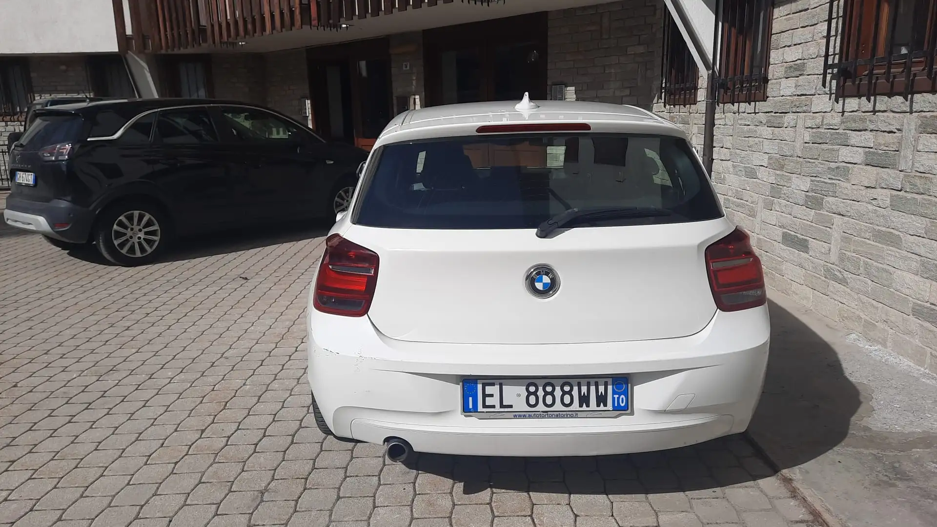 BMW 120 120d 5p Urban Bianco - 2