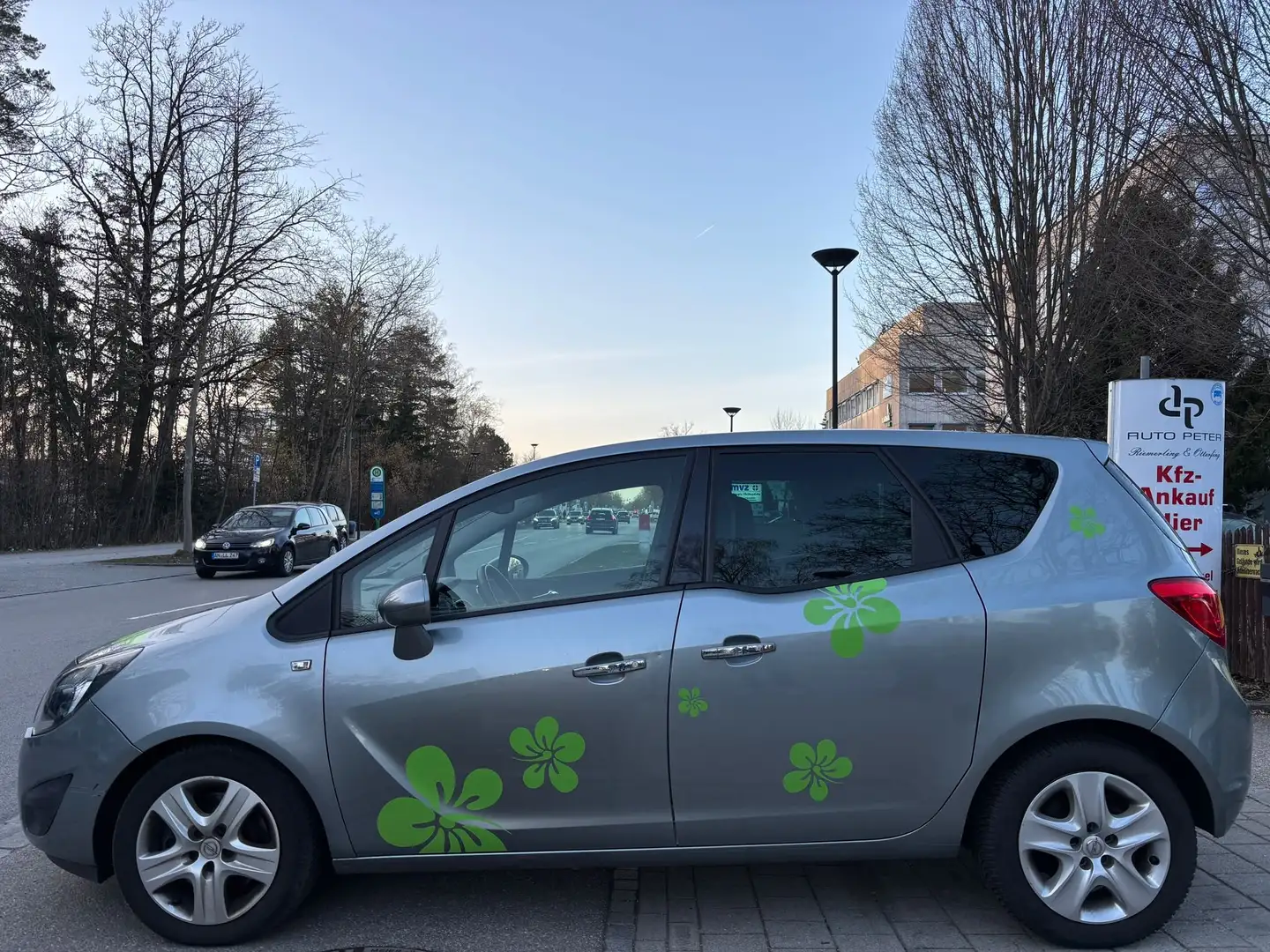 Opel Meriva Innovation*TÜV*AUTOMATIK* Grau - 2