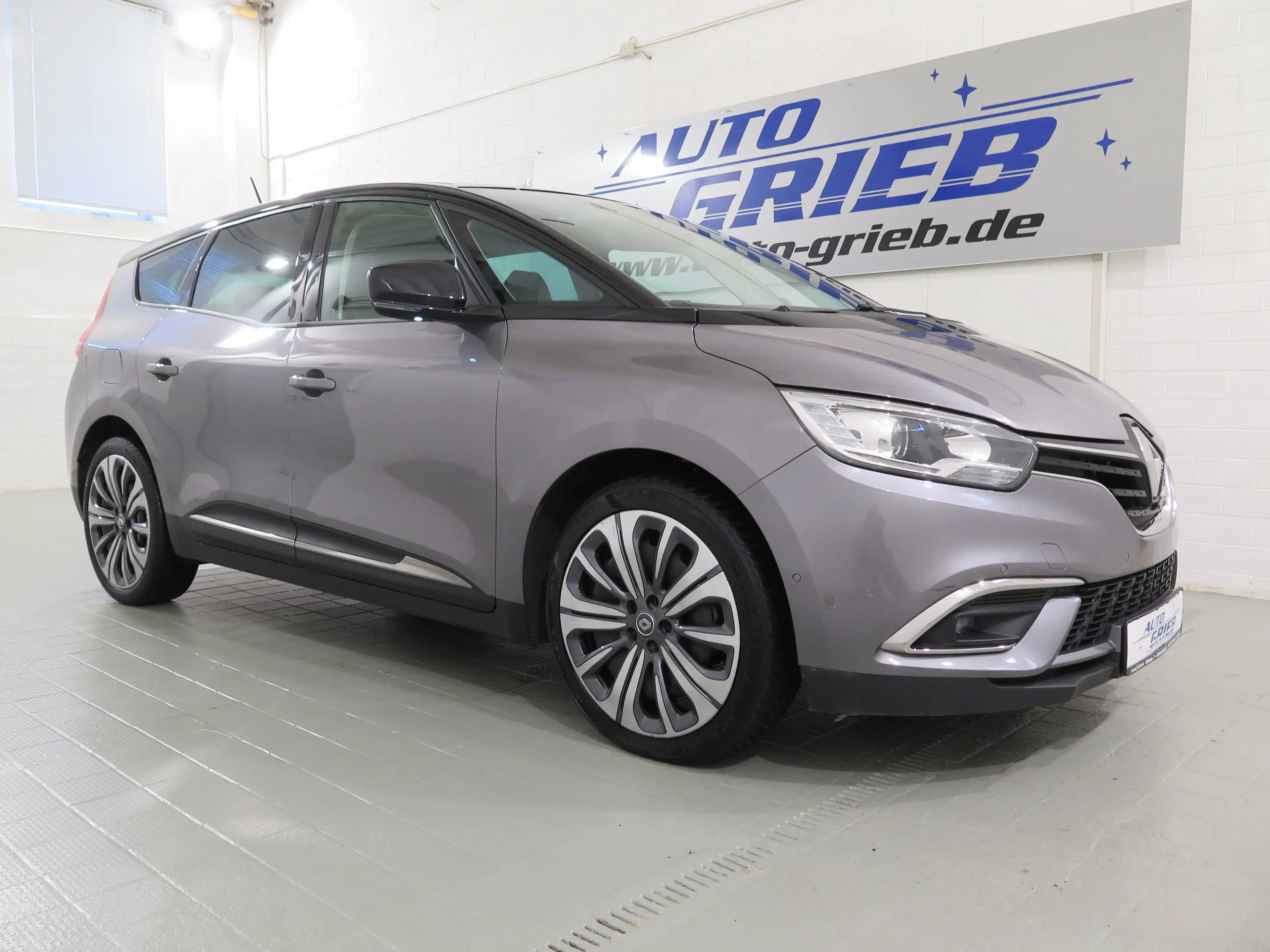 Renault Grand Scenic Grand Business Edition, 7 Sitzer, Sportsitze,Navi,RFK