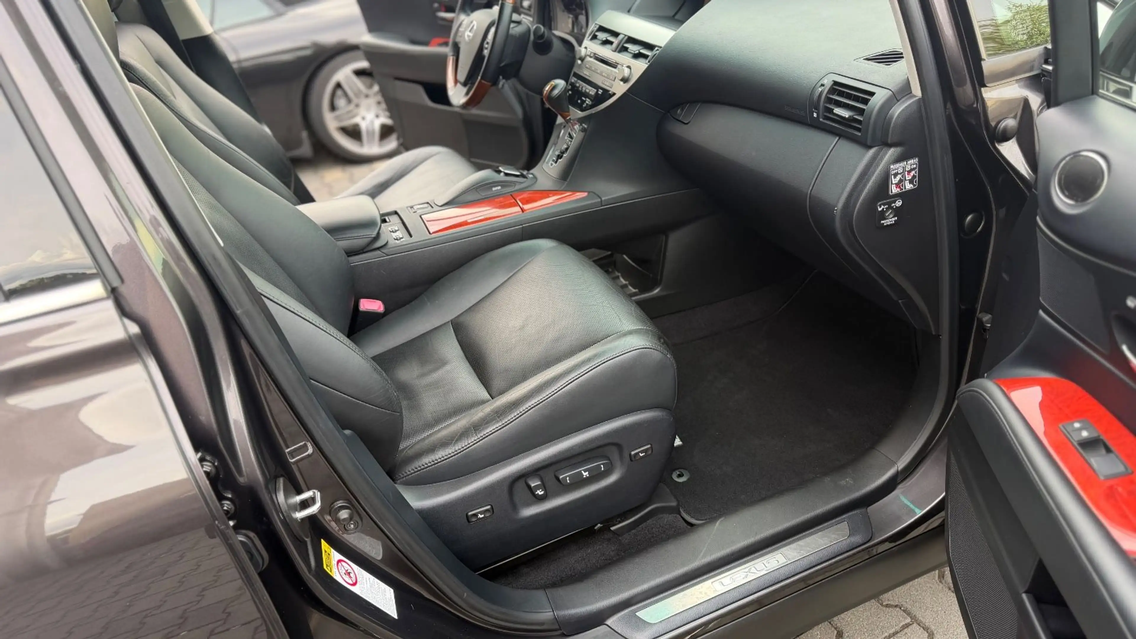 Lexus RX 450h Hybrid Autom/Navi+R.Camera/Leder/AHK — photo 10