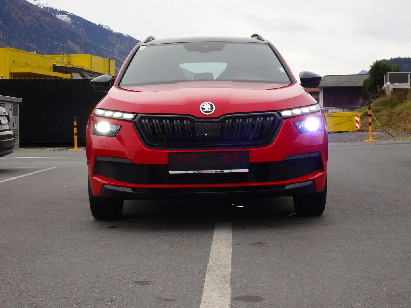 Skoda Kamiq Kamiq 1,0 TSI Monte Carlo DSG Rot - 2