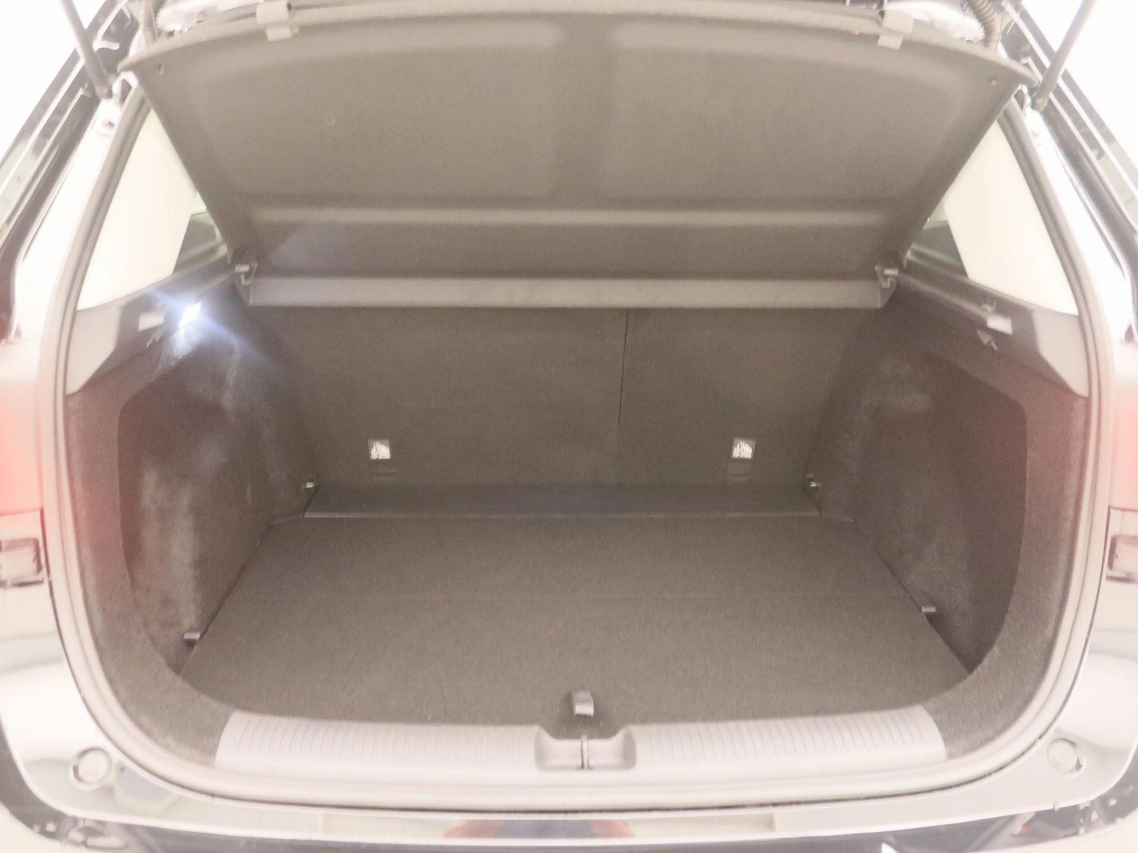 MG ZS 1.5 Hybrid+ Aut. Luxury | Navi | CarPlay | 360 Cam — photo 14