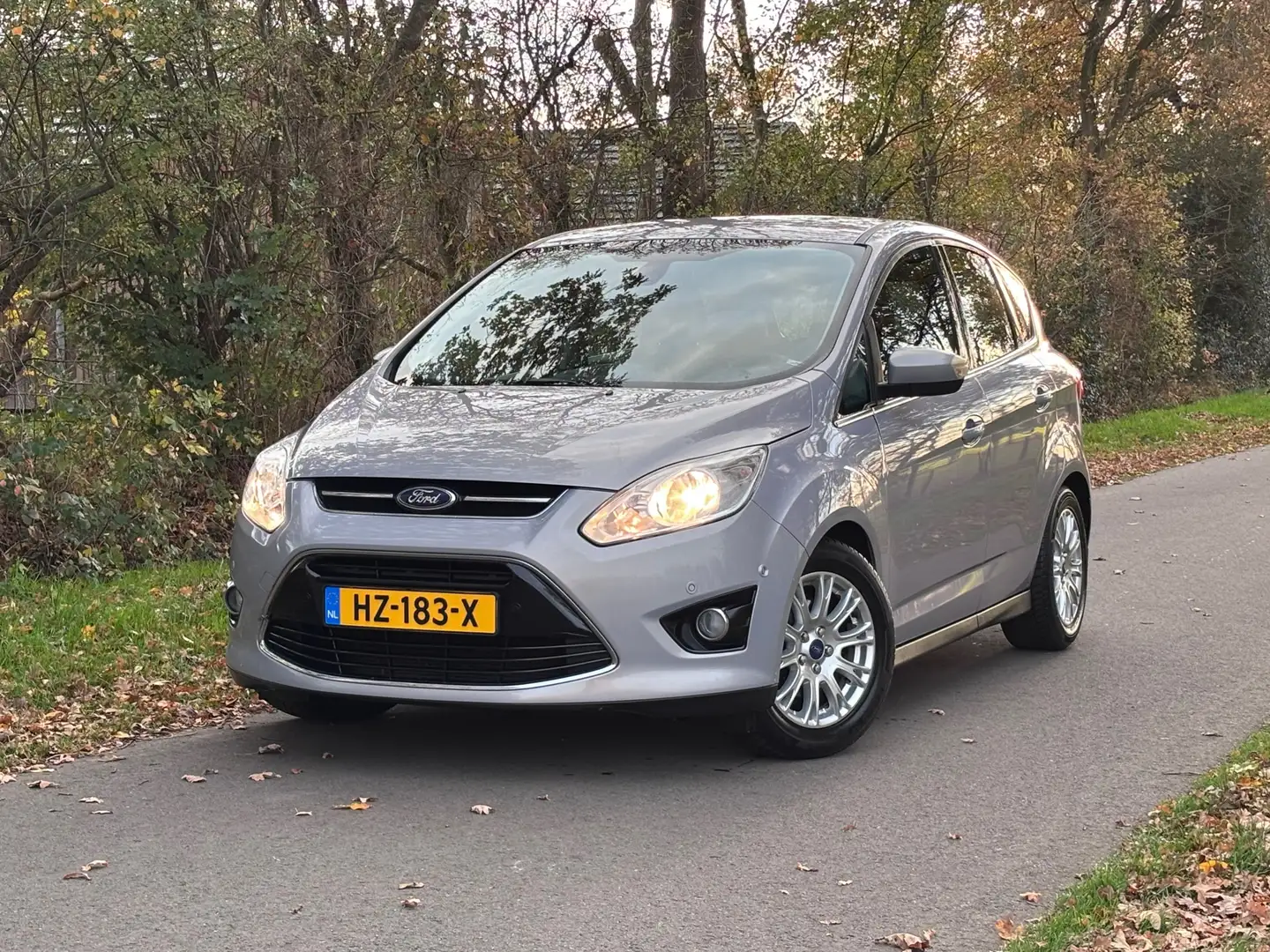 Ford C-Max 1.6 Titanium | ''131.000KM'' Nu € 4.975,-!!! Grijs - 1