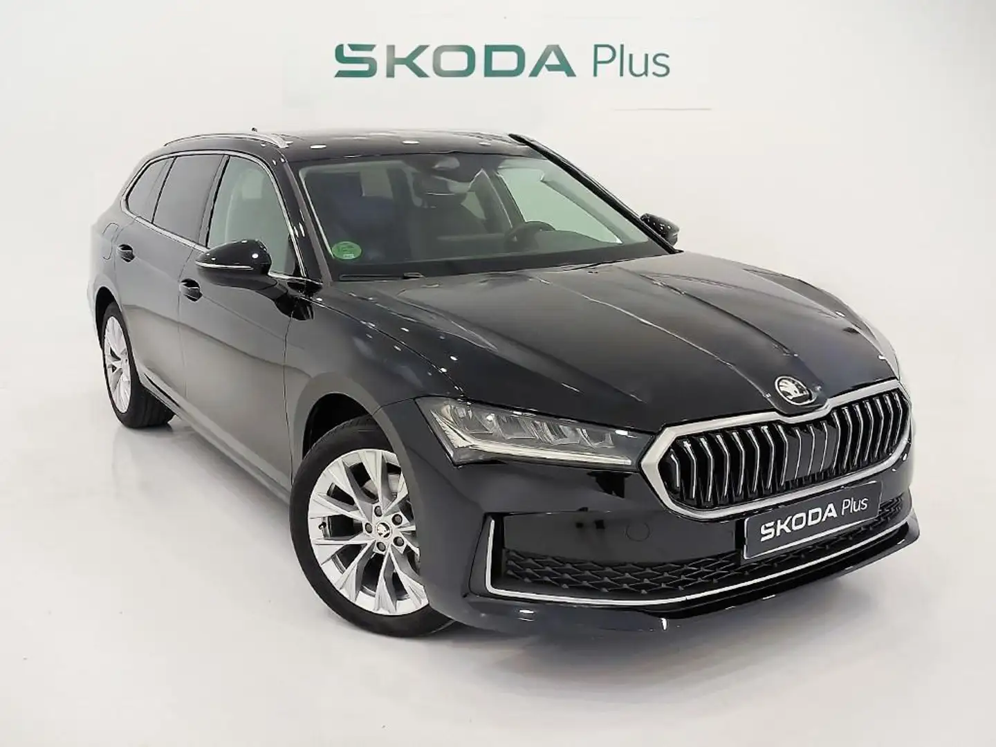Skoda Superb Combi 2.0TDI Selection DSG 110kW Negro - 1