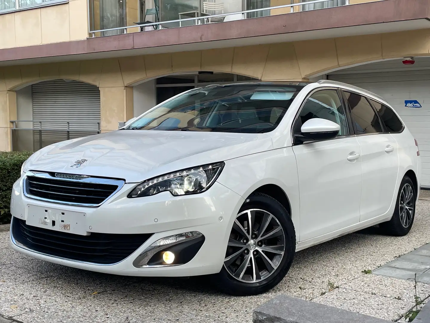 Peugeot 308 308 SW 1.6 BlueHDi Allure STT Blanco - 1