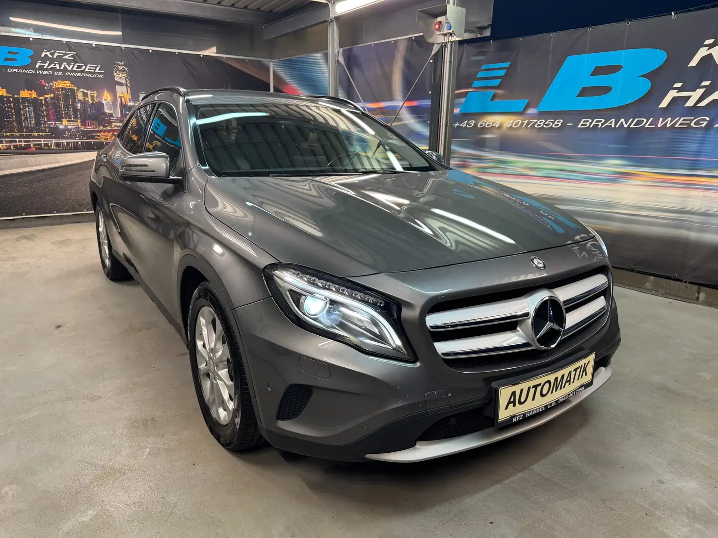 Mercedes-Benz GLA 180 GLA 180 CDI / d (156.912) Grau - 1