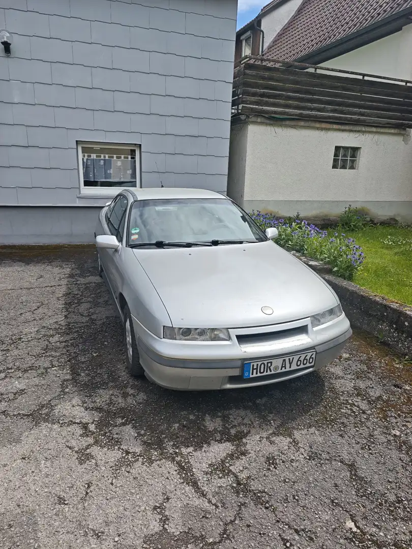 Opel Calibra Silber - 1