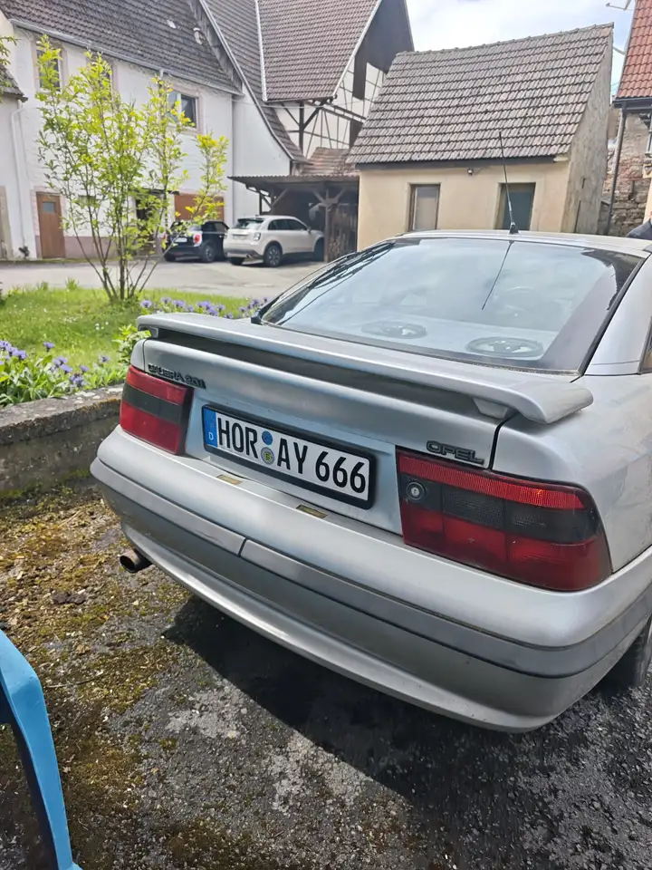Opel Calibra, foto 3
