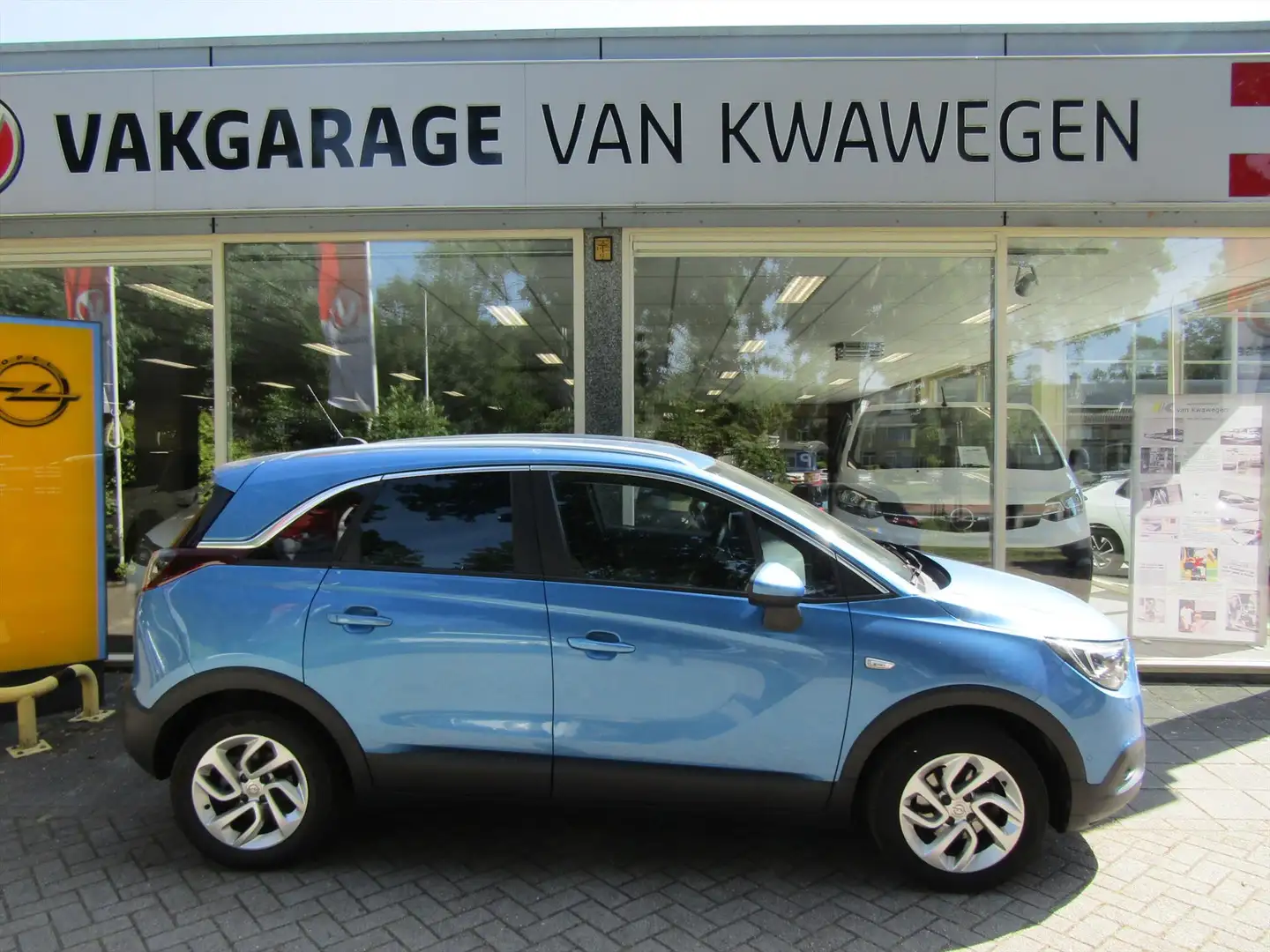 Opel Crossland X INNOVATION 1.2 Turbo 6 BAK NAVI ECC L.M. VELG. Blauw - 2
