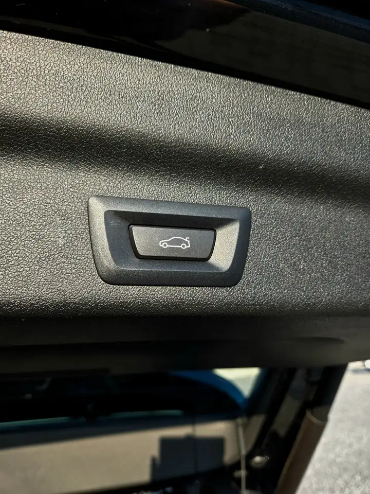 BMW X1 X1 PHEV 1.5iA xDrive25e (180 kW) 14