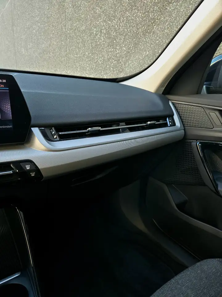 BMW X1 X1 PHEV 1.5iA xDrive25e (180 kW) 10