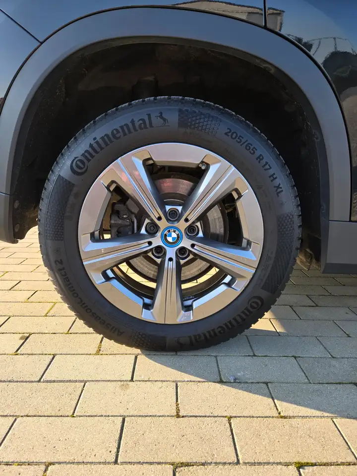 BMW X1 X1 PHEV 1.5iA xDrive25e (180 kW) 17