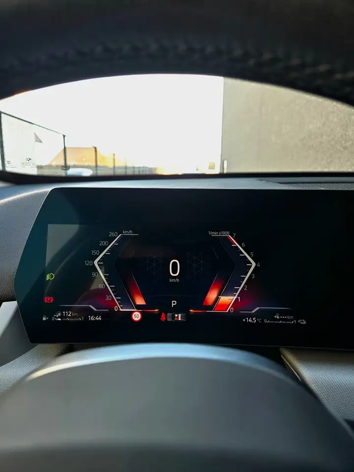 BMW X1 X1 PHEV 1.5iA xDrive25e (180 kW) 12