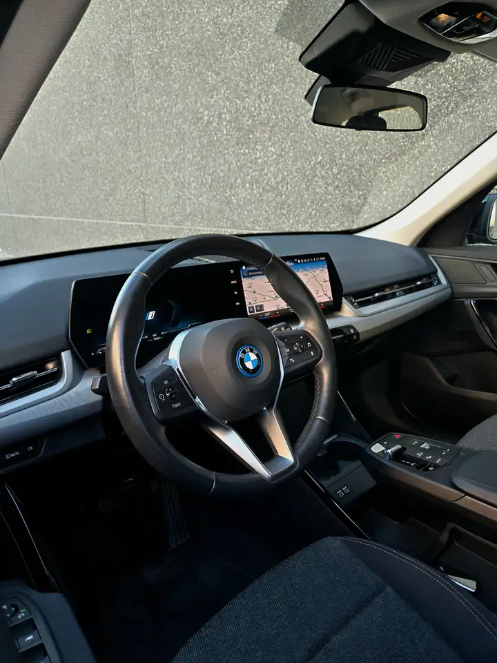 BMW X1 X1 PHEV 1.5iA xDrive25e (180 kW) 6