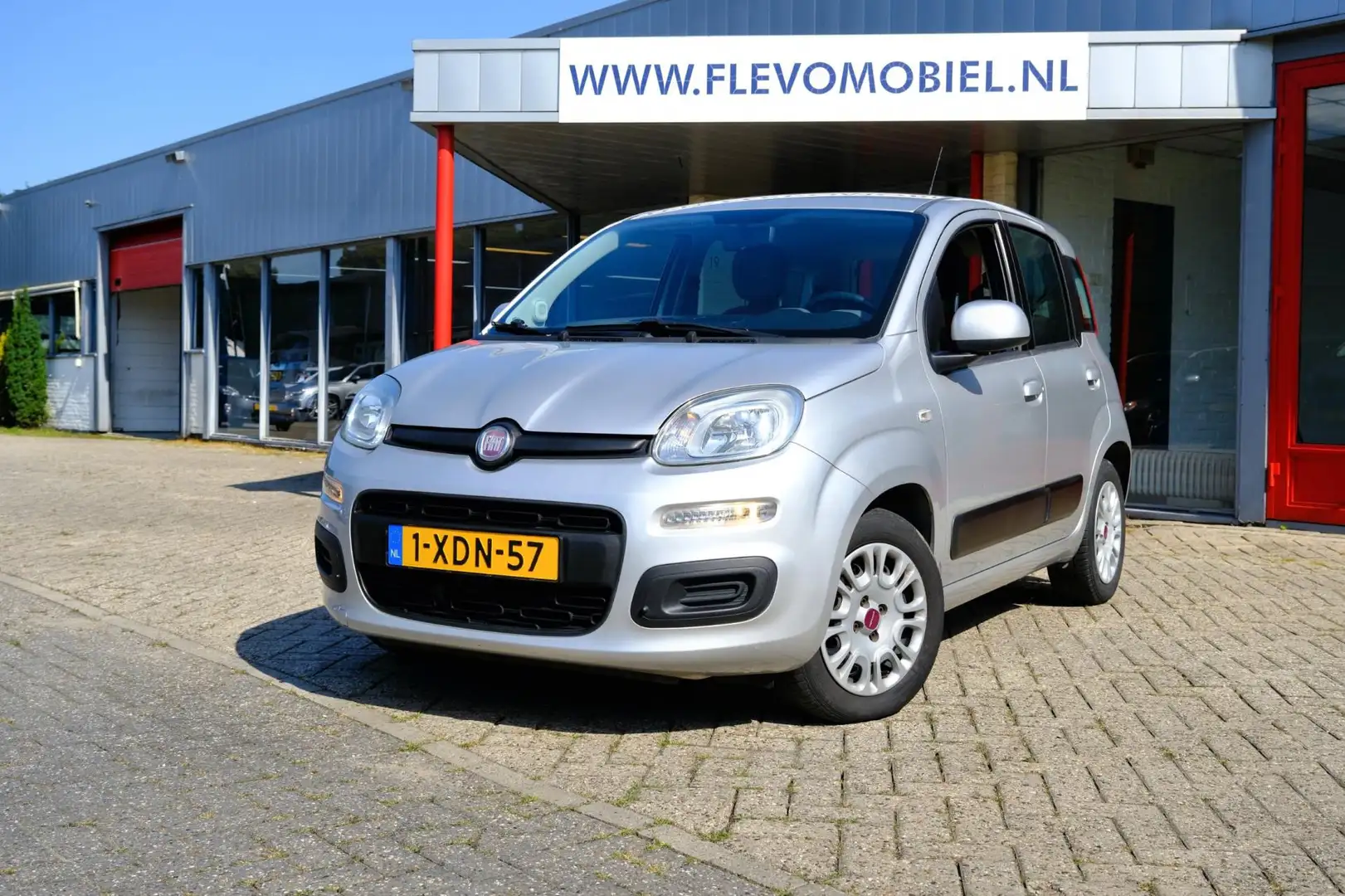 Fiat Panda 0.9 TwinAir Edizione Cool 5-drs *70.390km!* Airco Gris - 1
