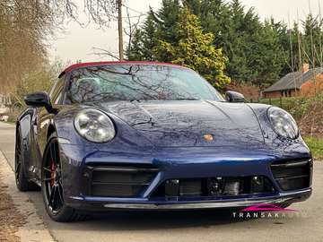 Carrera 4 GTS Cabriolet 3.0 Bi-Turbo PDK - Unique