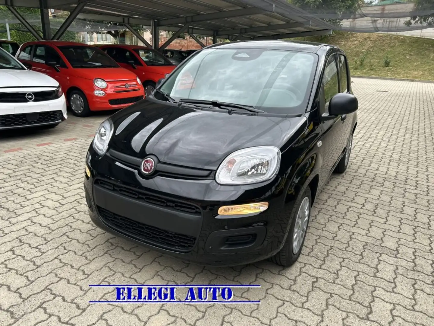 Fiat Panda PROMO FINANZ 1.0 HYBRID 5 POSTI +PACK CITY KM 0 Nero - 1