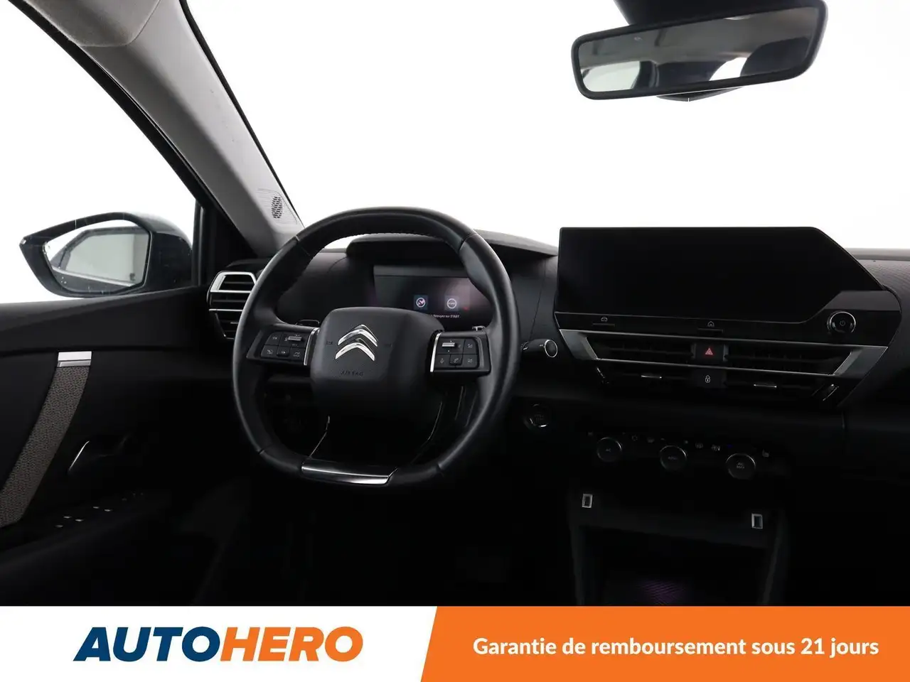 Citroen C4 e-C4 X — photo 13