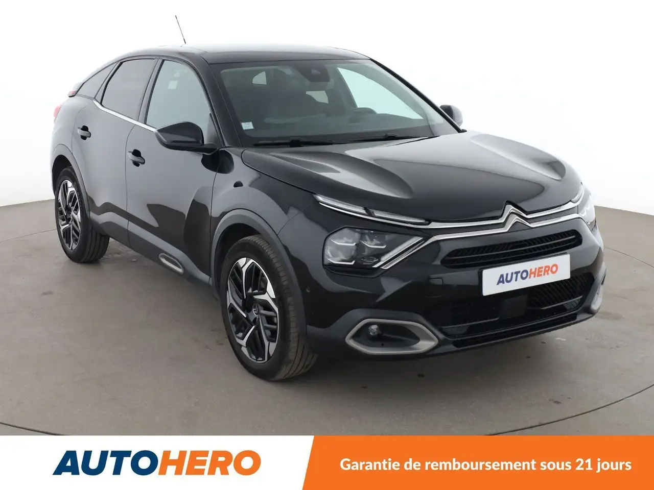 Citroen C4 e-C4 X — photo 8