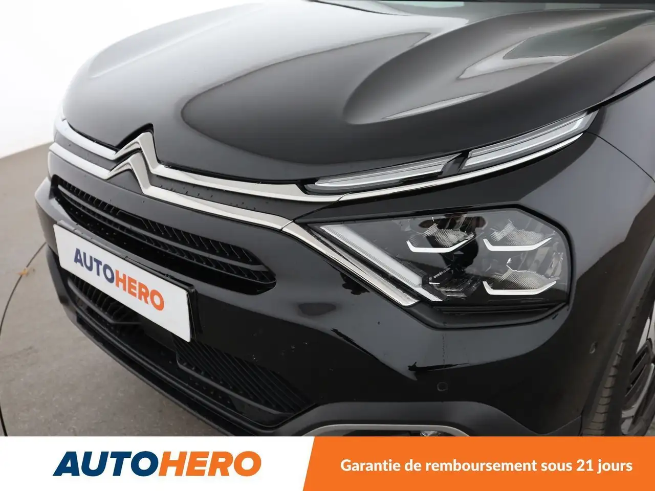 Citroen C4 e-C4 X — photo 29