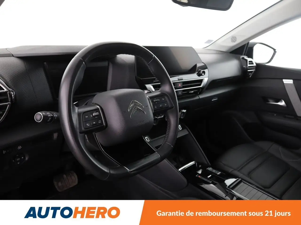 Citroen C4 e-C4 X — photo 11