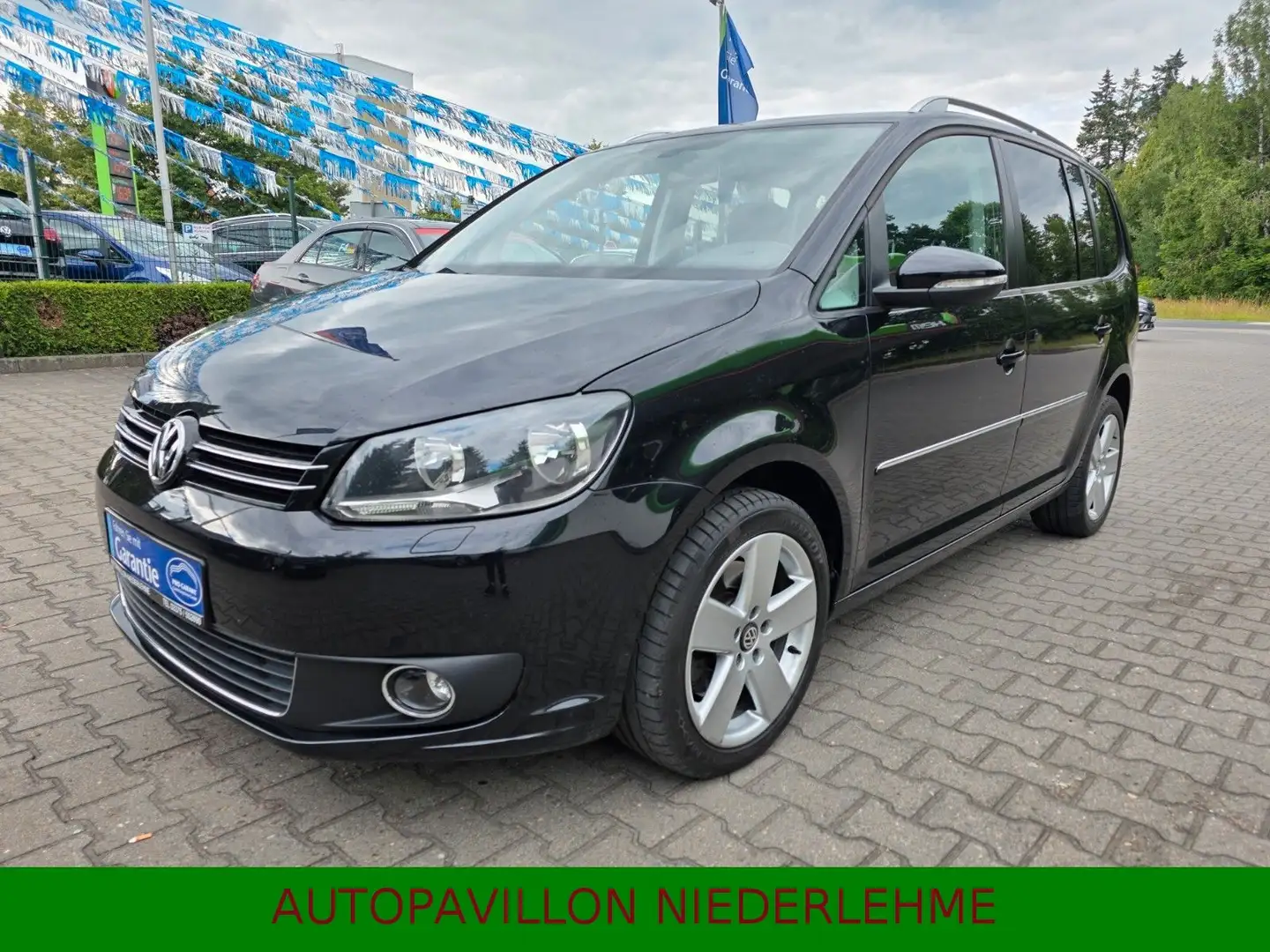 Volkswagen Touran 1.4 TSI Highline*Klima*Pano*Sitzhzg*Alu* Zwart - 2