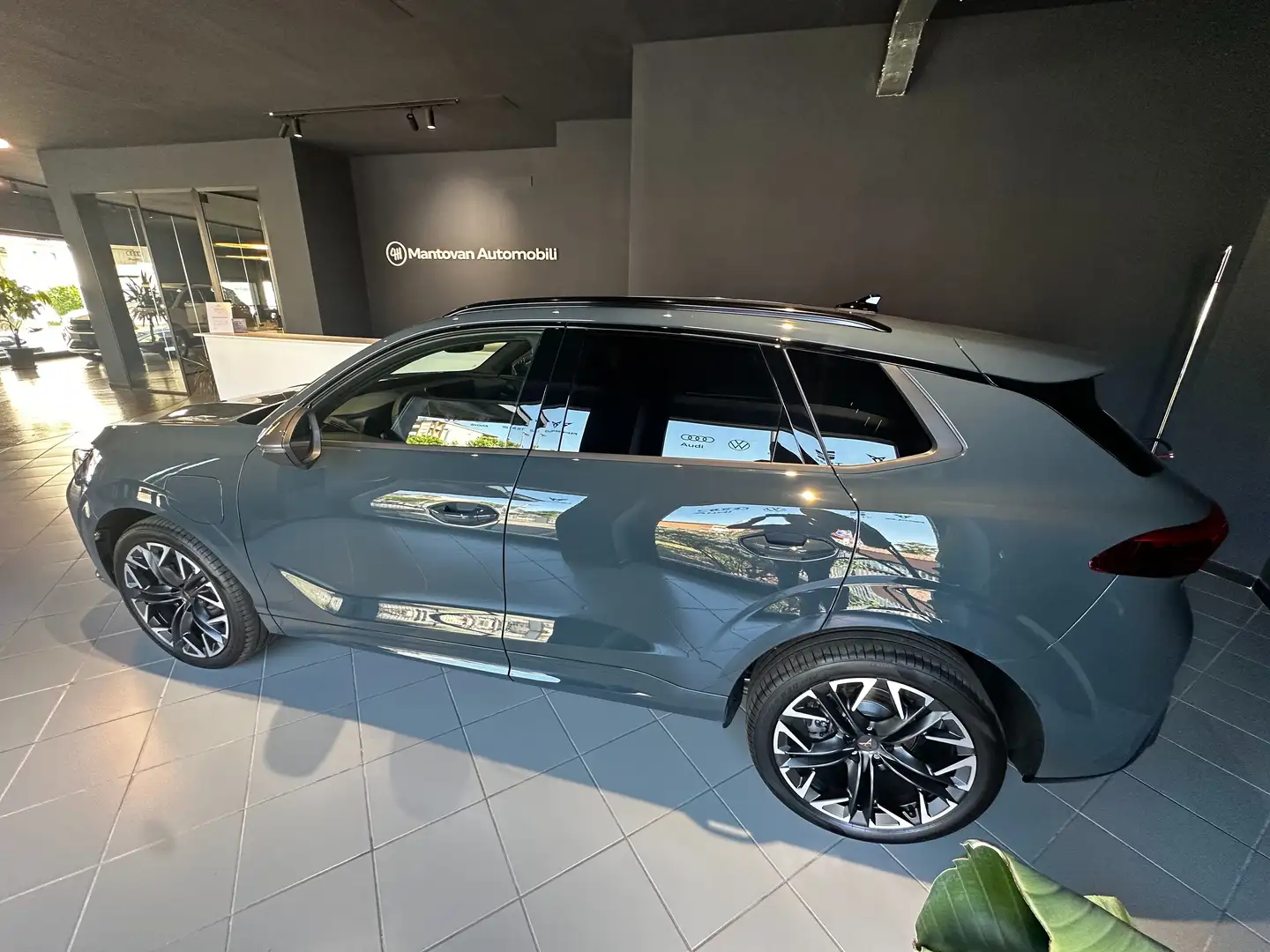 CUPRA Terramar 2.0 tsi 4drive IMPULSE 204cv dsg "SENZA VINCOLI" Blu/Azzurro - 2