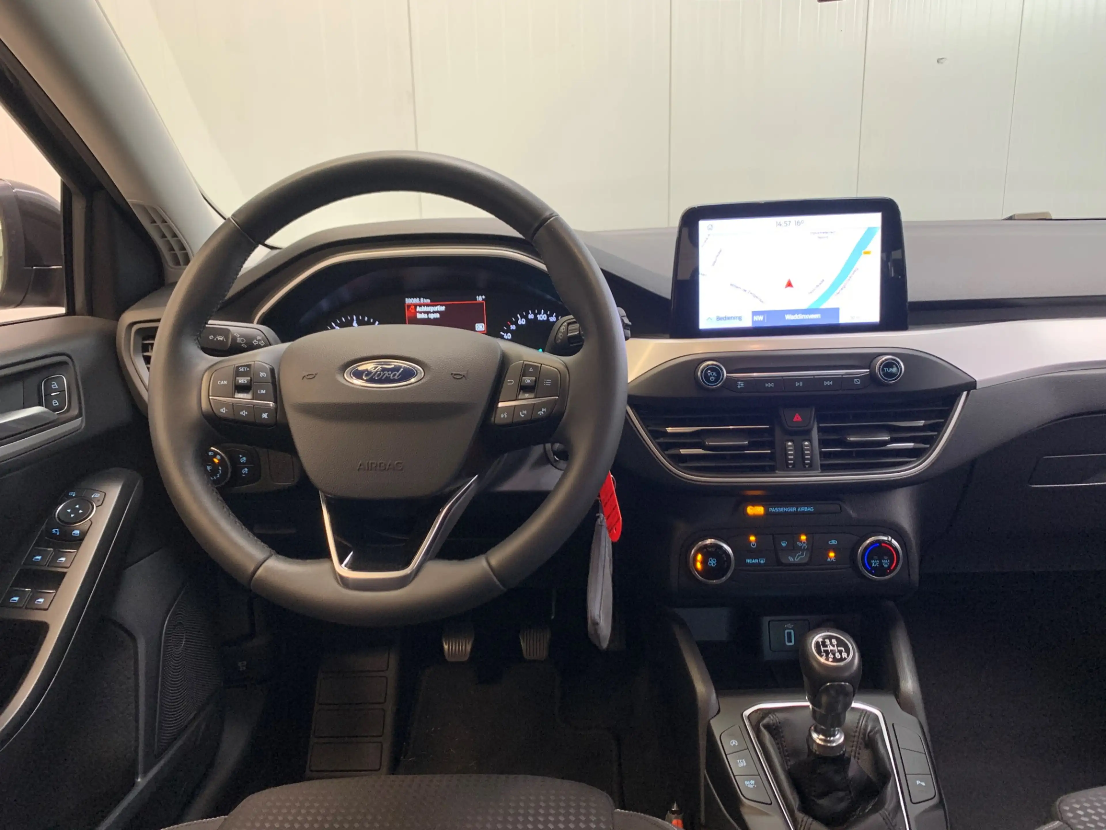 Ford Focus 1.0 EcoBoost Trend Edition Business NAVIGATIE-AIRC — photo 5