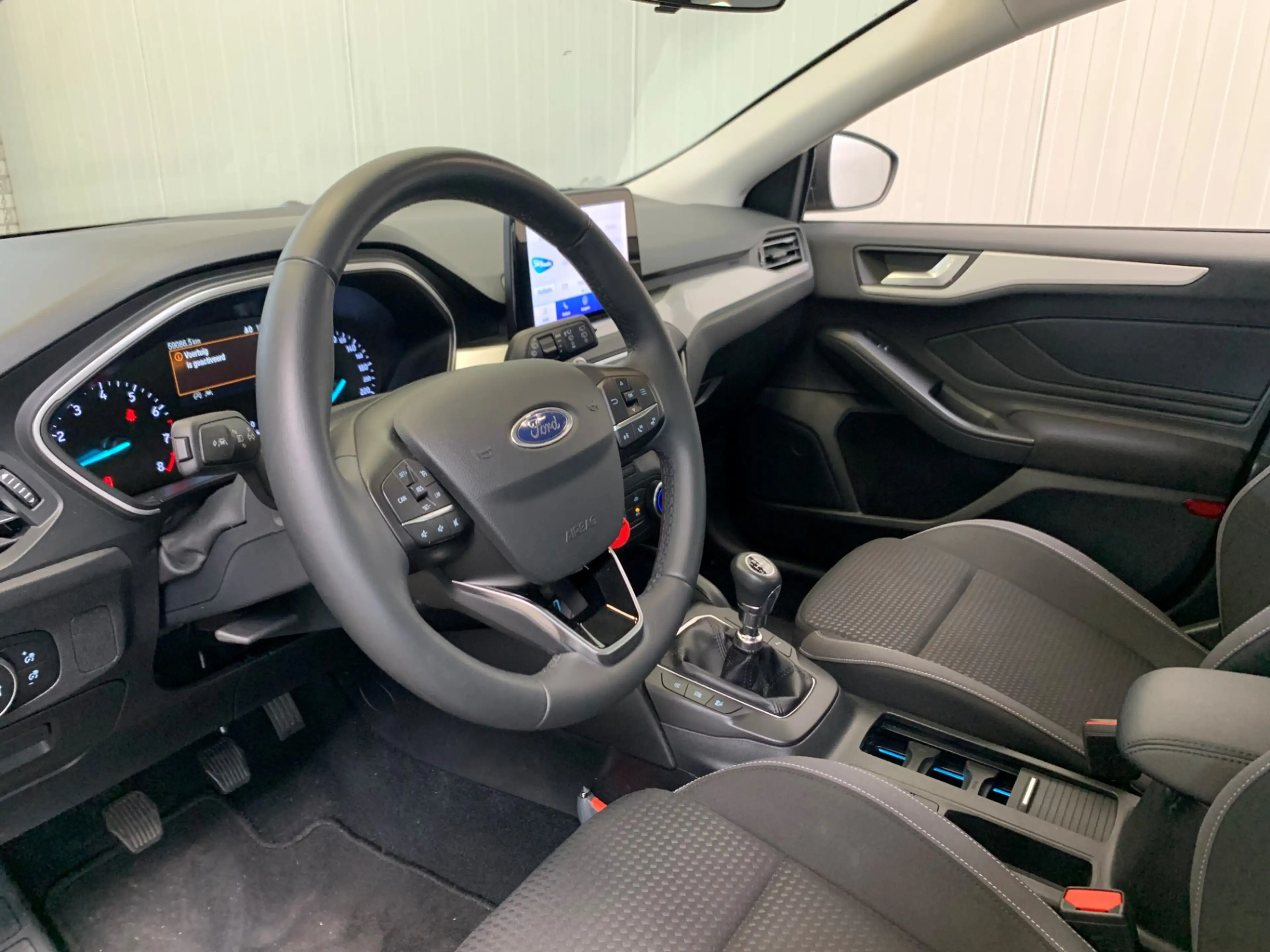 Ford Focus 1.0 EcoBoost Trend Edition Business NAVIGATIE-AIRC — photo 37