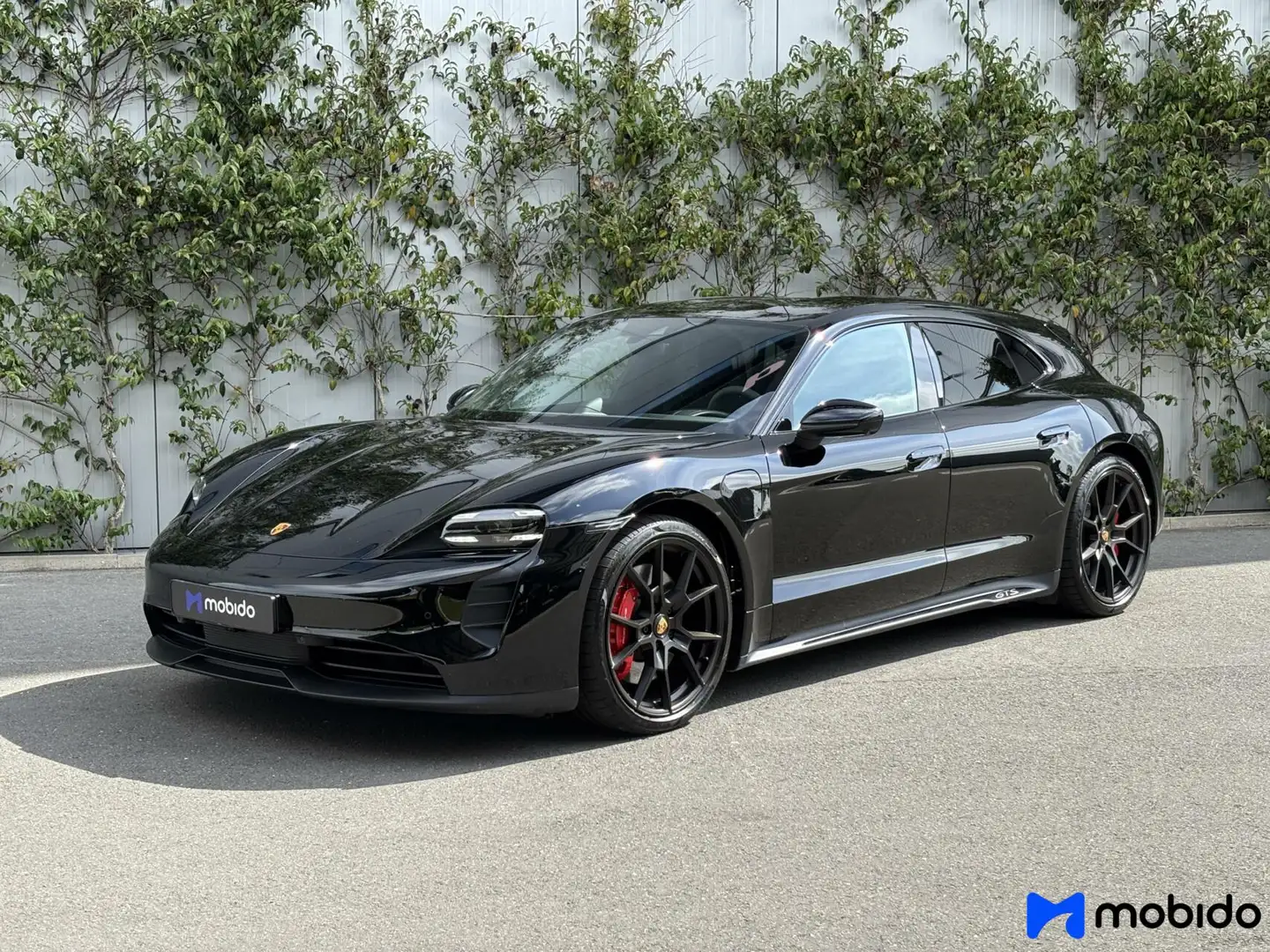 Porsche Taycan Sport Turismo GTS | 93 kWh | Panoramadak | Noir - 1
