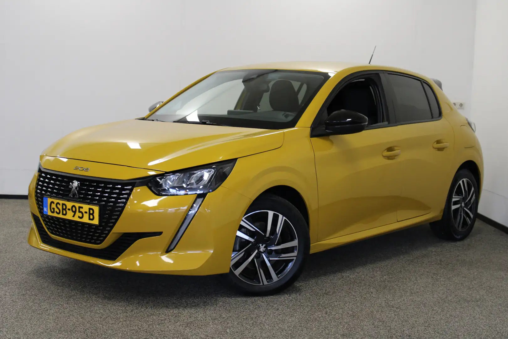 Peugeot 208 1.2 PureTech Allure Jaune - 1