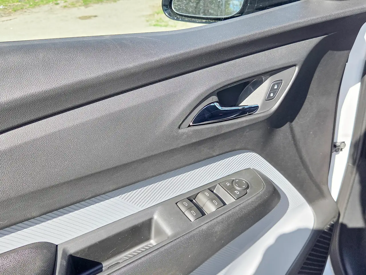 Chevrolet Bolt fotografie Chevrolet Bolt