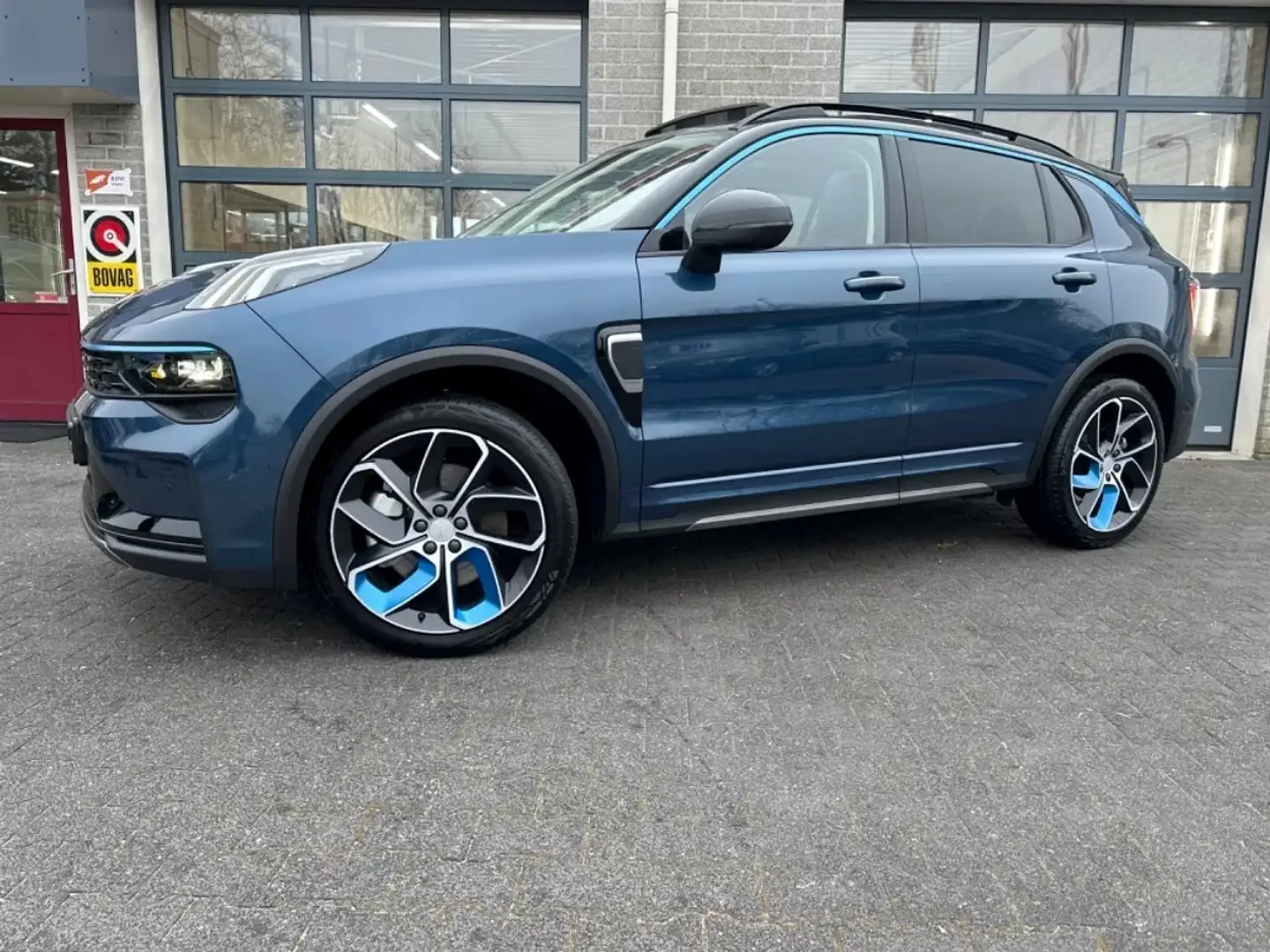 Lynk & Co 01 1.5 PLUG IN HYBRID | ZWARTE HEMEL | 360 CAMERA | Bleu - 1